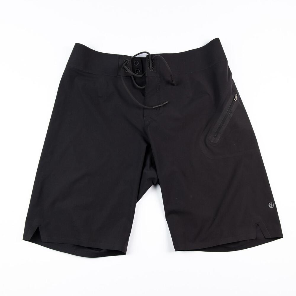 Lululemon Mens Black Training Hybrid Shorts Size 32 Athletic Stretch Zip Pocket